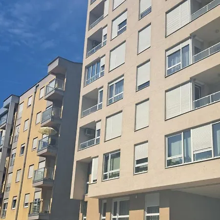 Plazma Apartman